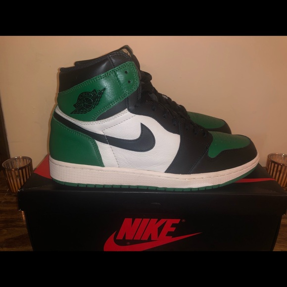 Jordan 1 Retro High OG Pine Green (2018) Size 12 - Picture 2 of 11